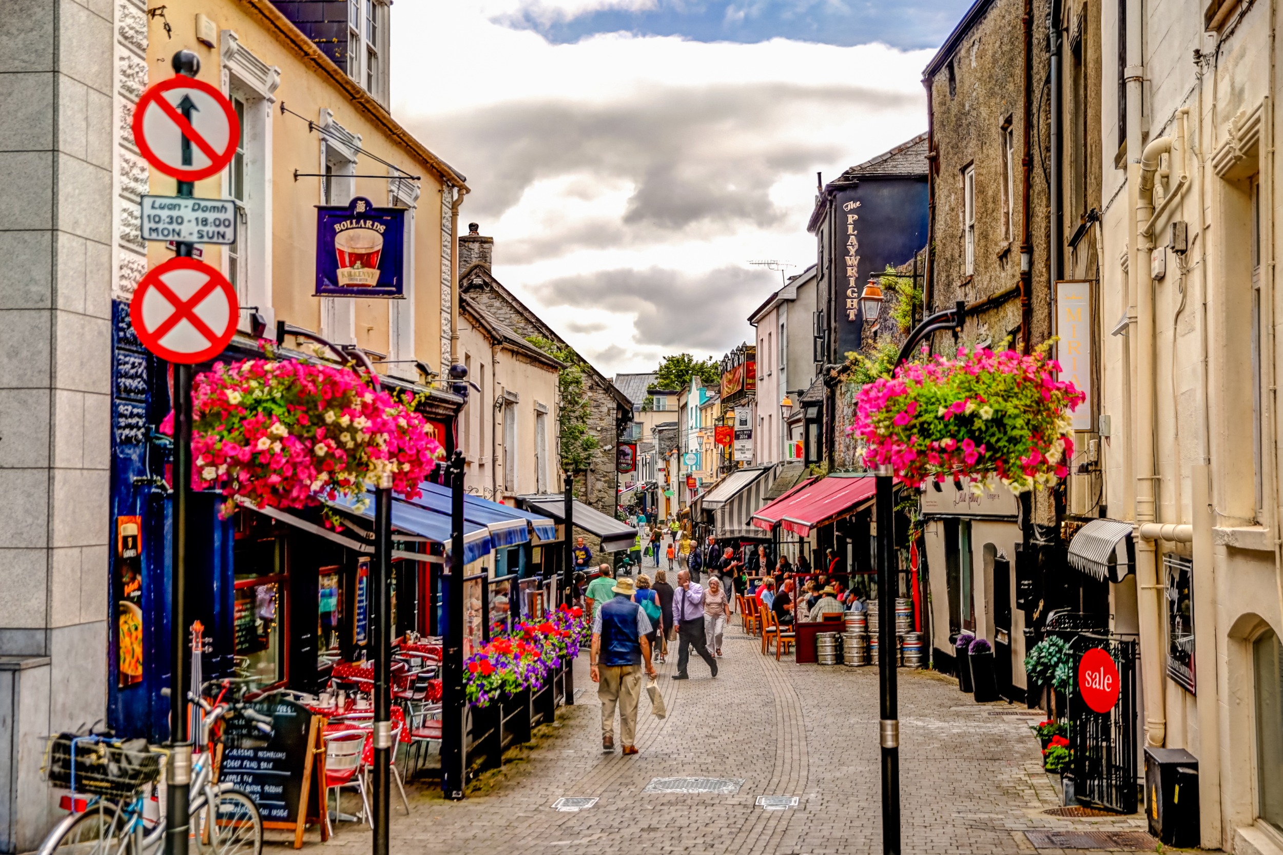 Grand tour of Ireland