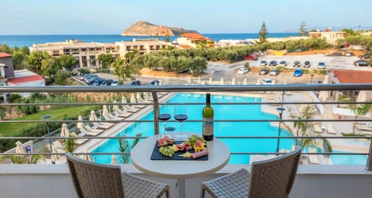 Athens & beach stay in Crete
