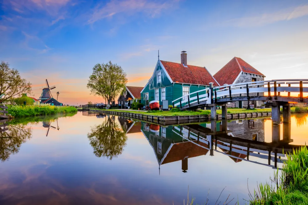 Holland and its Tulips 2026