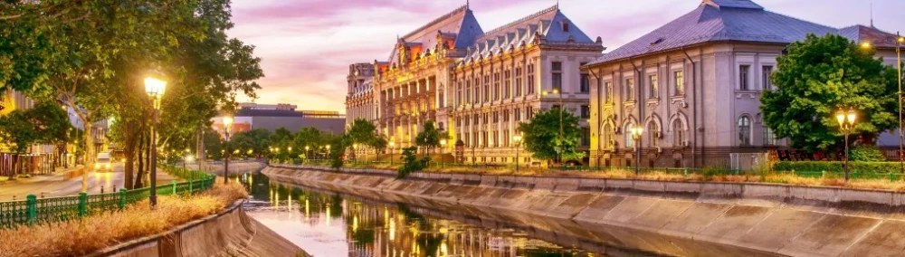 Bucarest à Athènes : Découverte des Balkans