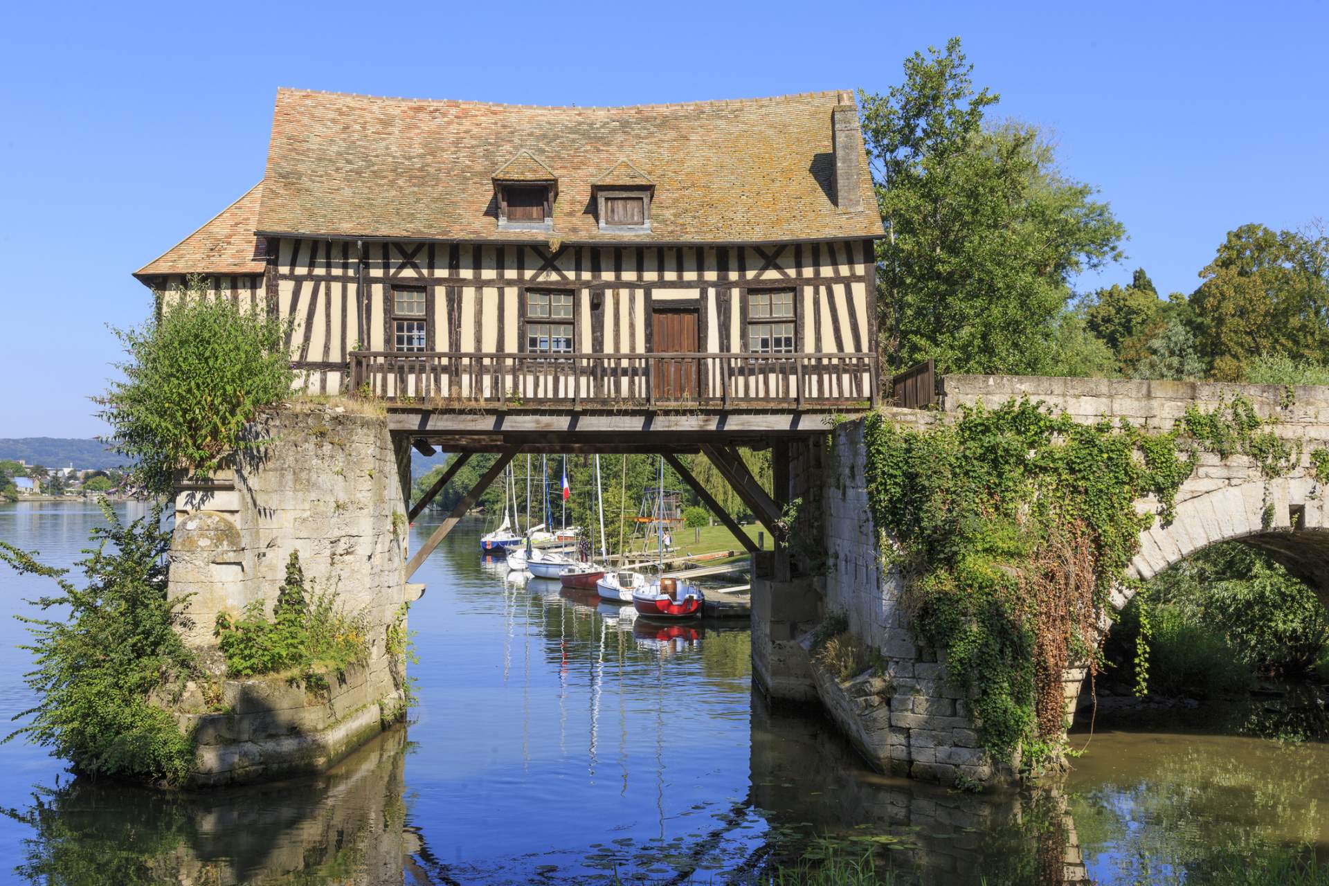 Paris & Normandy Cruise
